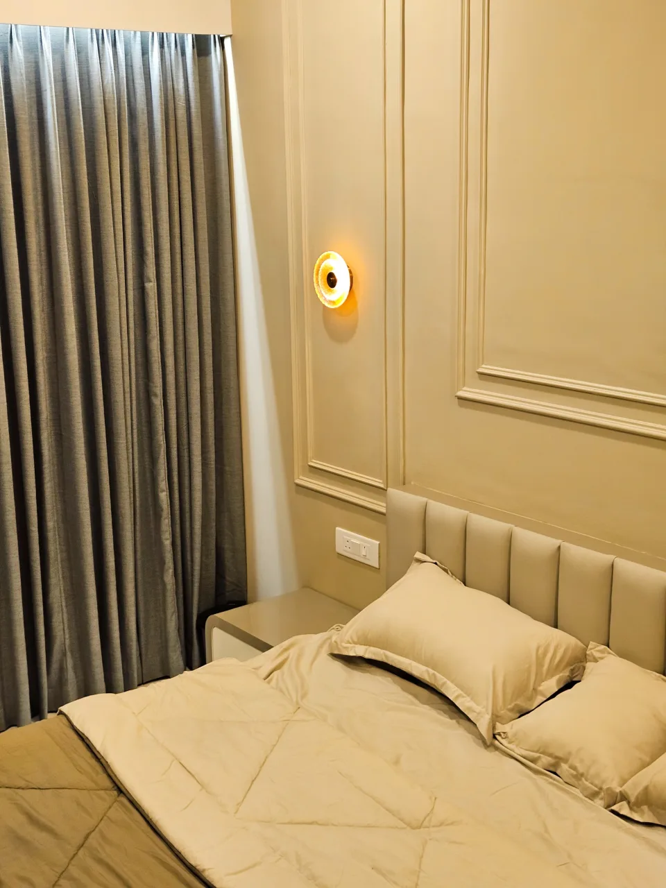 Asmil bedroom interior
