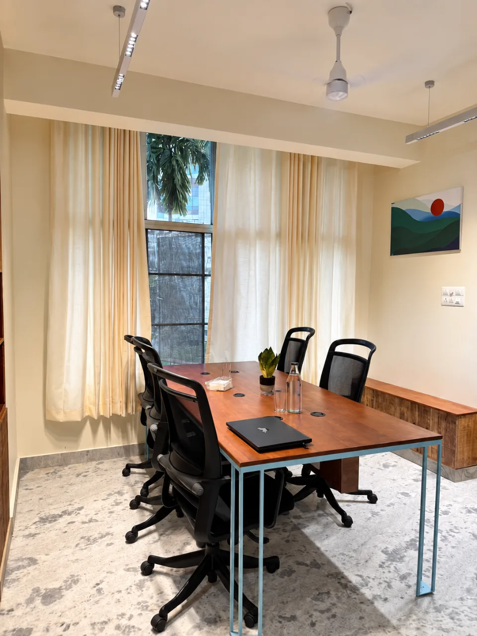 Solidarity HQ office