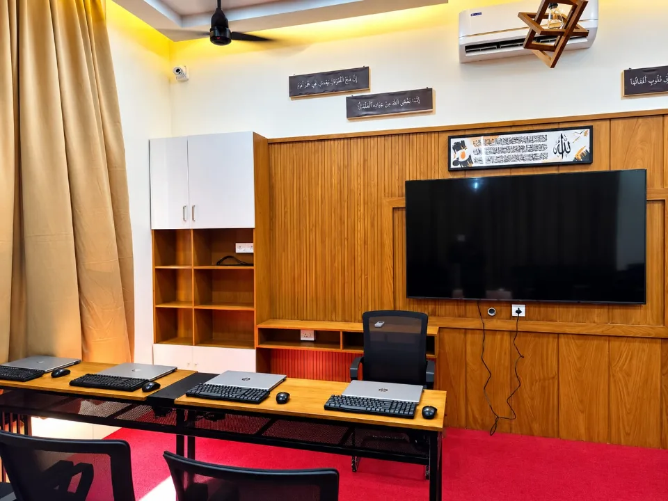 Ummul qura- Quran lab